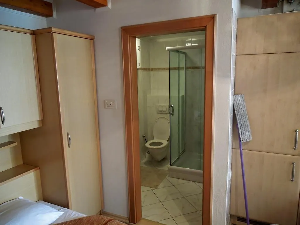 Apartments Dobranic Crikvenica 0*,  Croatia