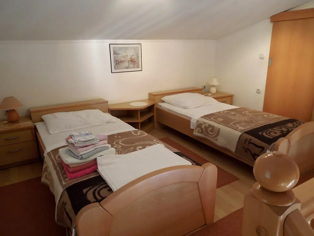Apartments Dobranic Crikvenica 0*,  Croatia