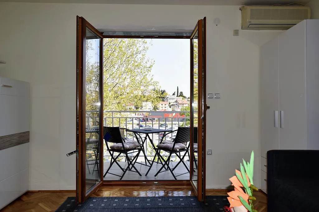 Apartments Dobranic Crikvenica