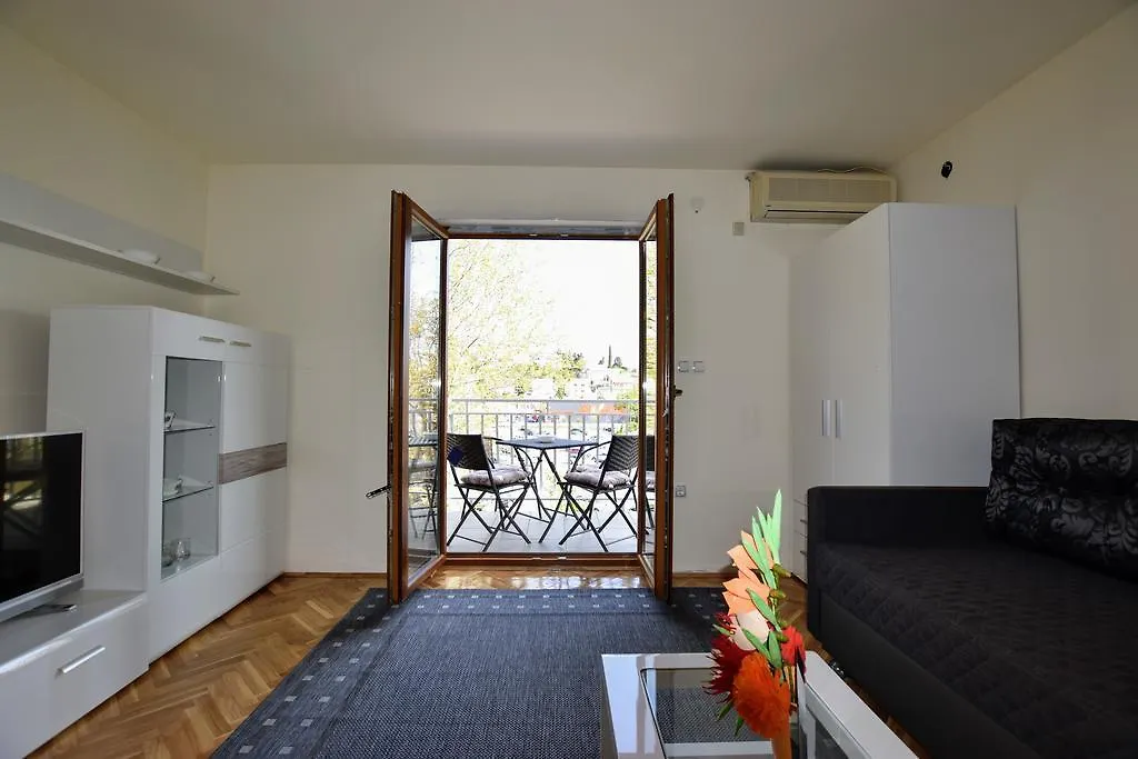 Apartments Dobranic Crikvenica