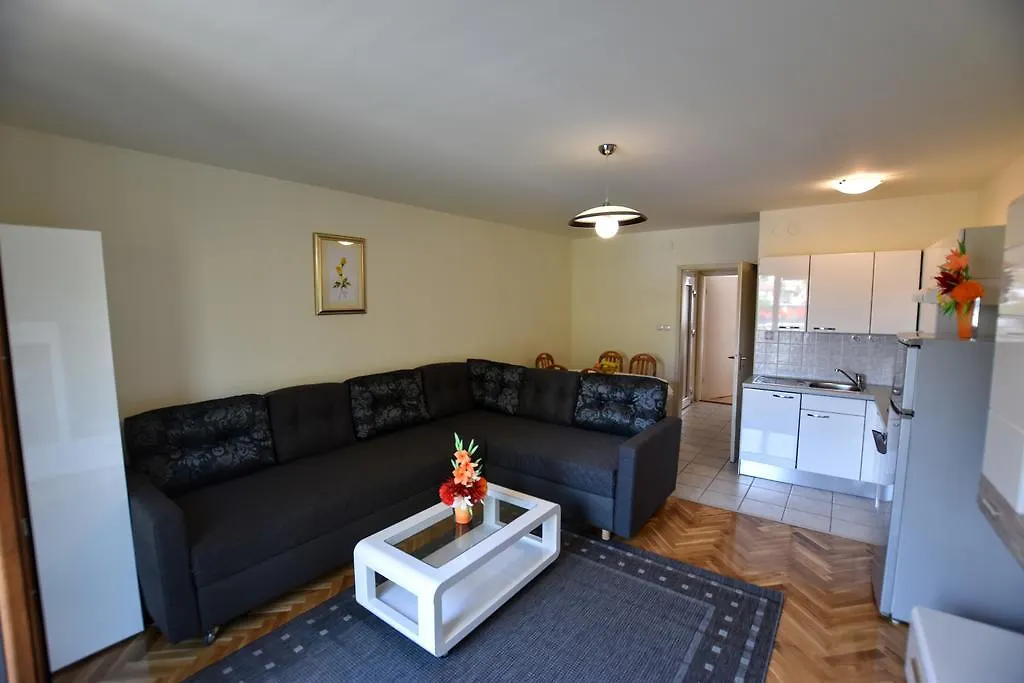 Apartments Dobranic Crikvenica